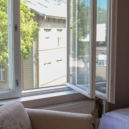 Hostel Kadriorg Tallinn