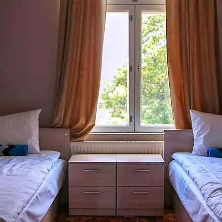 Hostel Kadriorg Tallinn